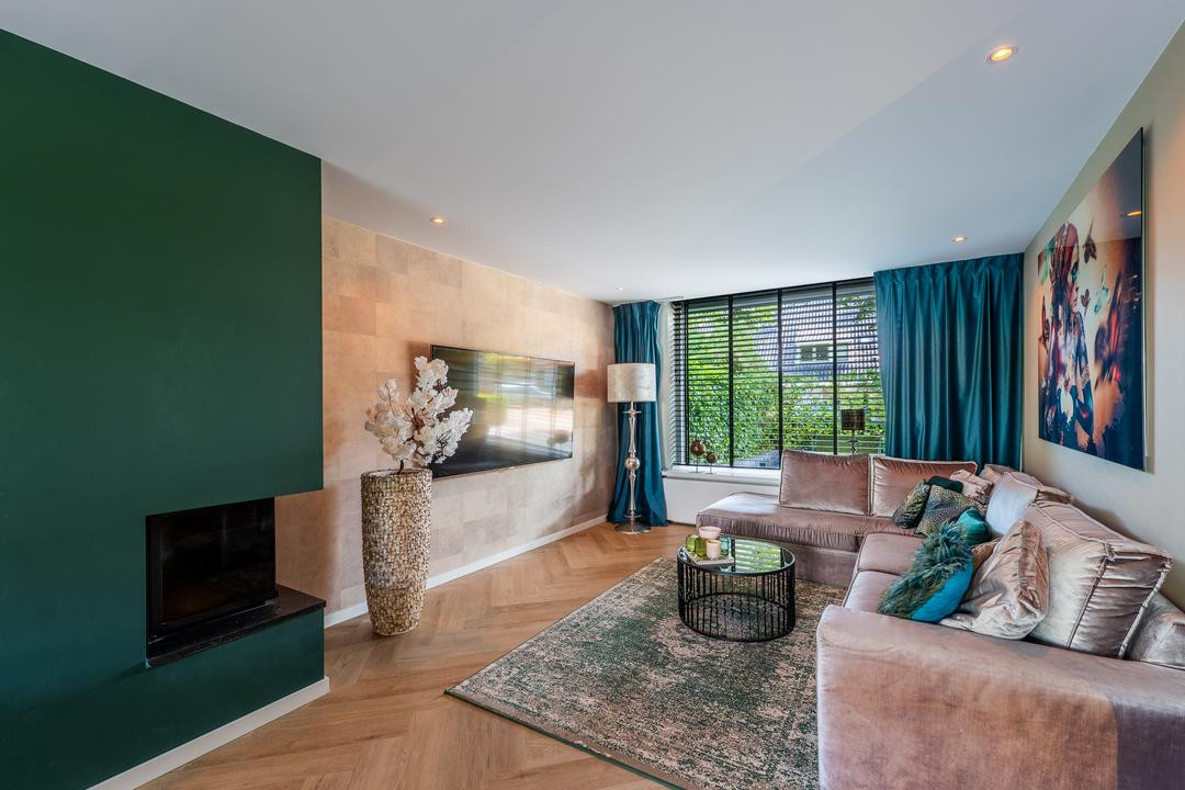 Hoekwoning te koop: De Ruyterstraat 31, Huizen