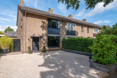 De Ruyterstraat 31