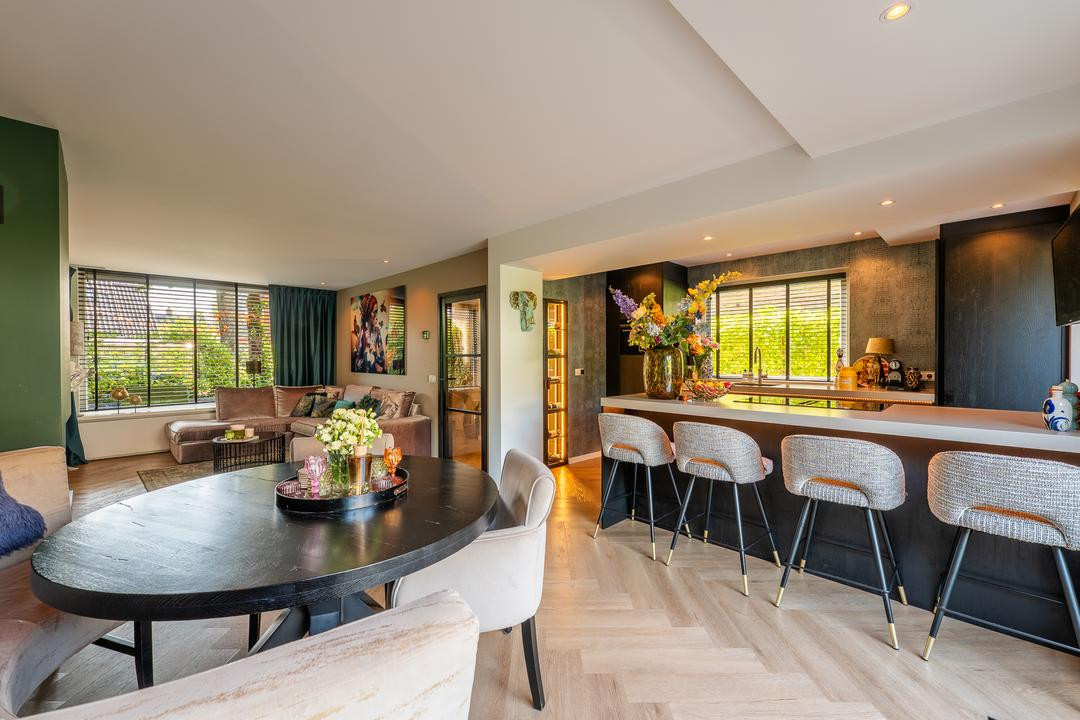 Hoekwoning te koop: De Ruyterstraat 31, Huizen