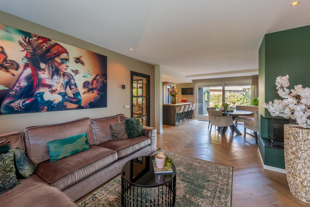 Hoekwoning te koop: De Ruyterstraat 31, Huizen