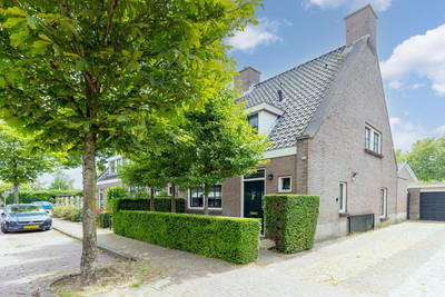 Melkweg 12