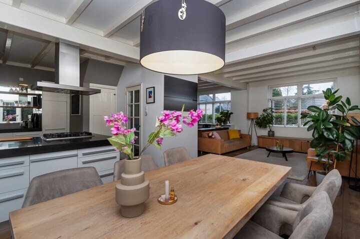 Twee-onder-één-kap te koop: Noorderweg 39, Huizen