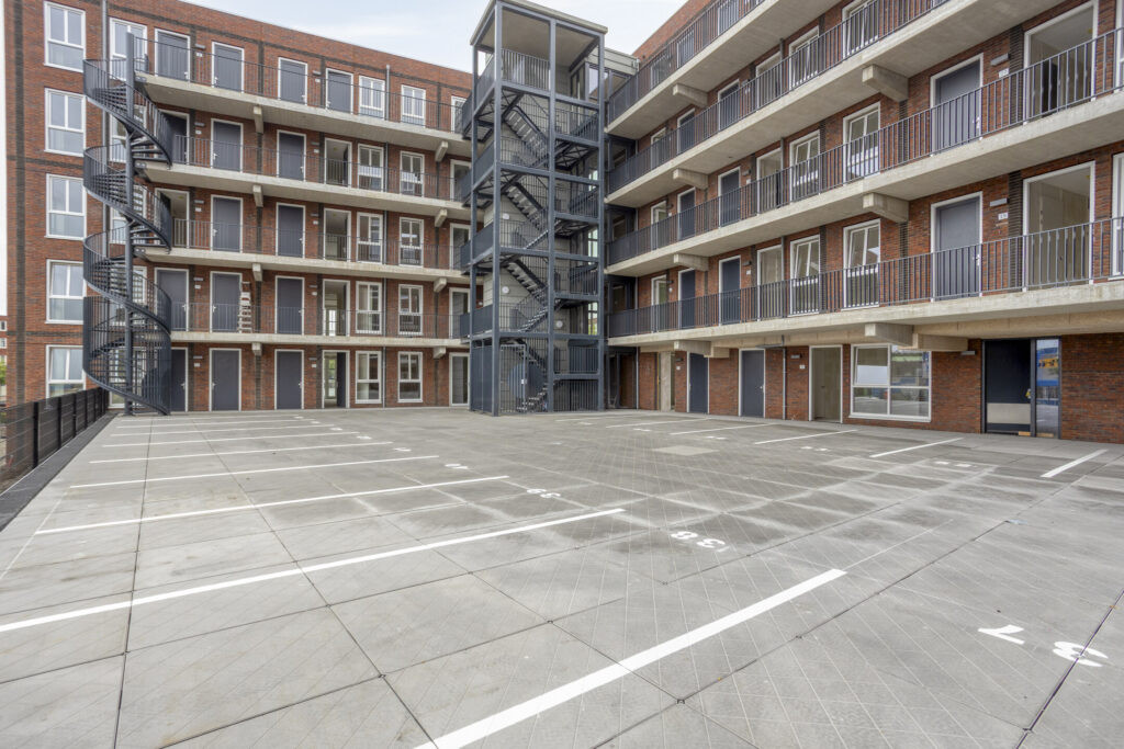 Appartement te koop: Bestevaer 47, Huizen
