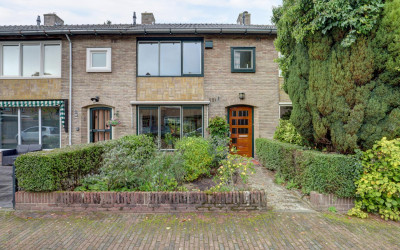 Joost Banckertstraat 7