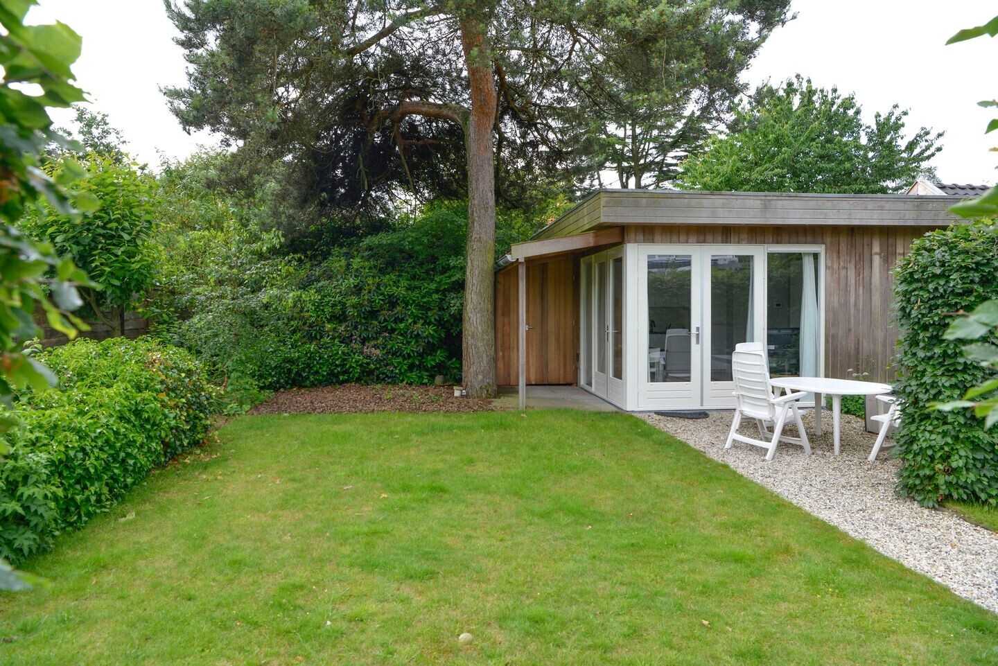 Twee-onder-één-kap te koop: Hooghuizenweg 25, Huizen