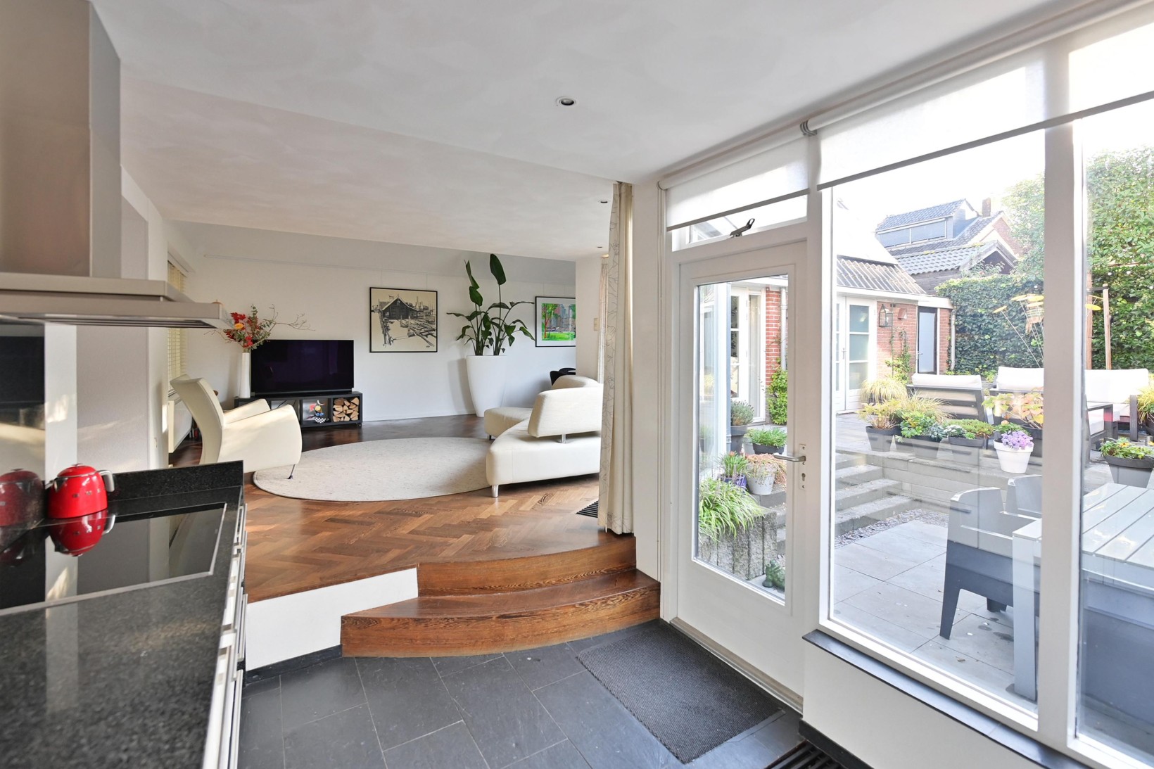 Hoekwoning te koop: Thorbeckestraat 9, Huizen