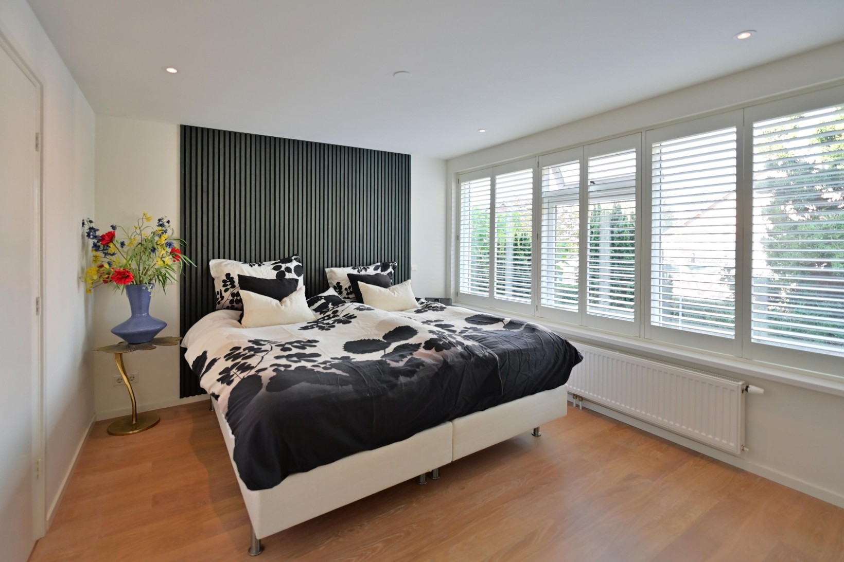 Hoekwoning te koop: Thorbeckestraat 9, Huizen