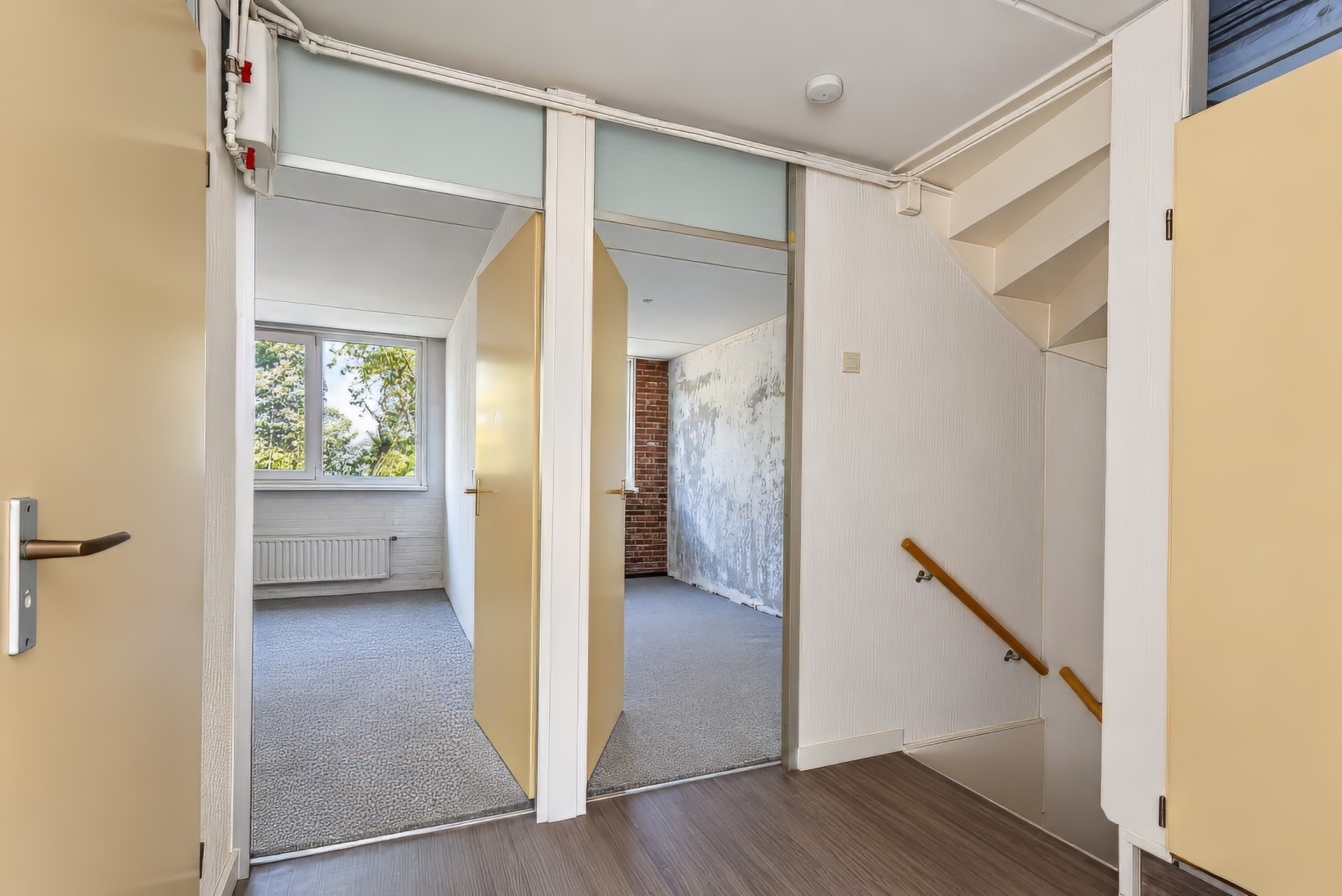 Tussenwoning te koop: Weegbree 12, Huizen