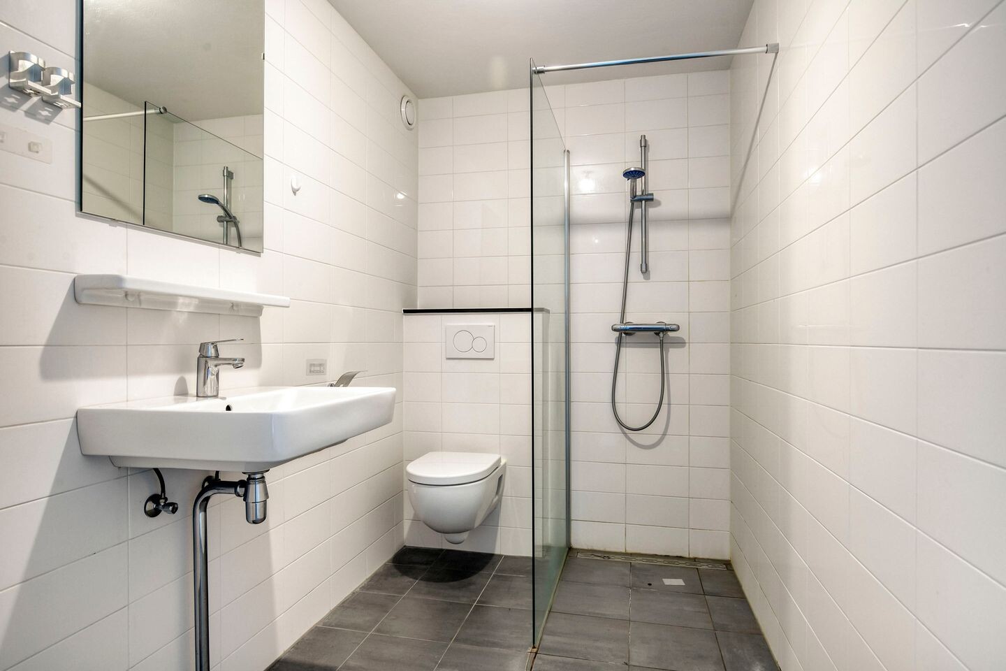 Hoekwoning te koop: Andoorn 10, Huizen