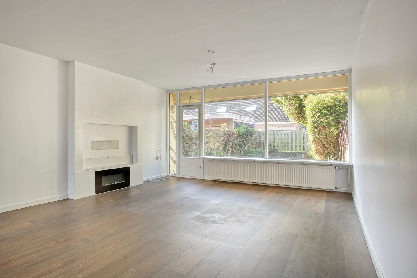 Tussenwoning te koop: Wikke 52, Huizen