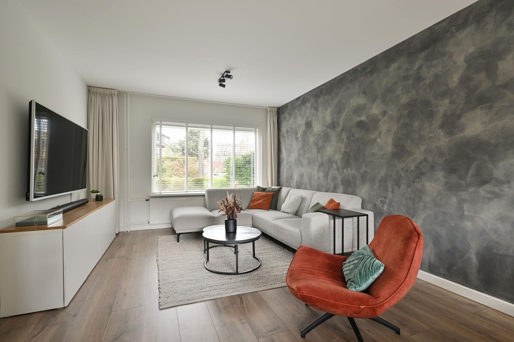 Tussenwoning te koop: Look 20, Huizen