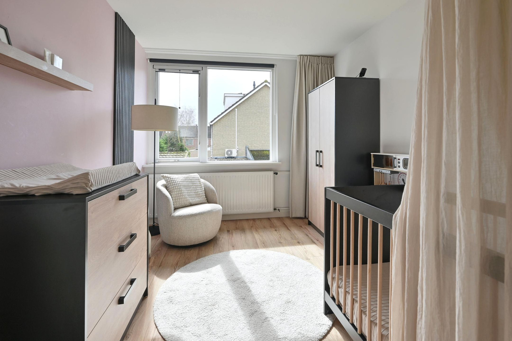 Tussenwoning te koop: Look 20, Huizen