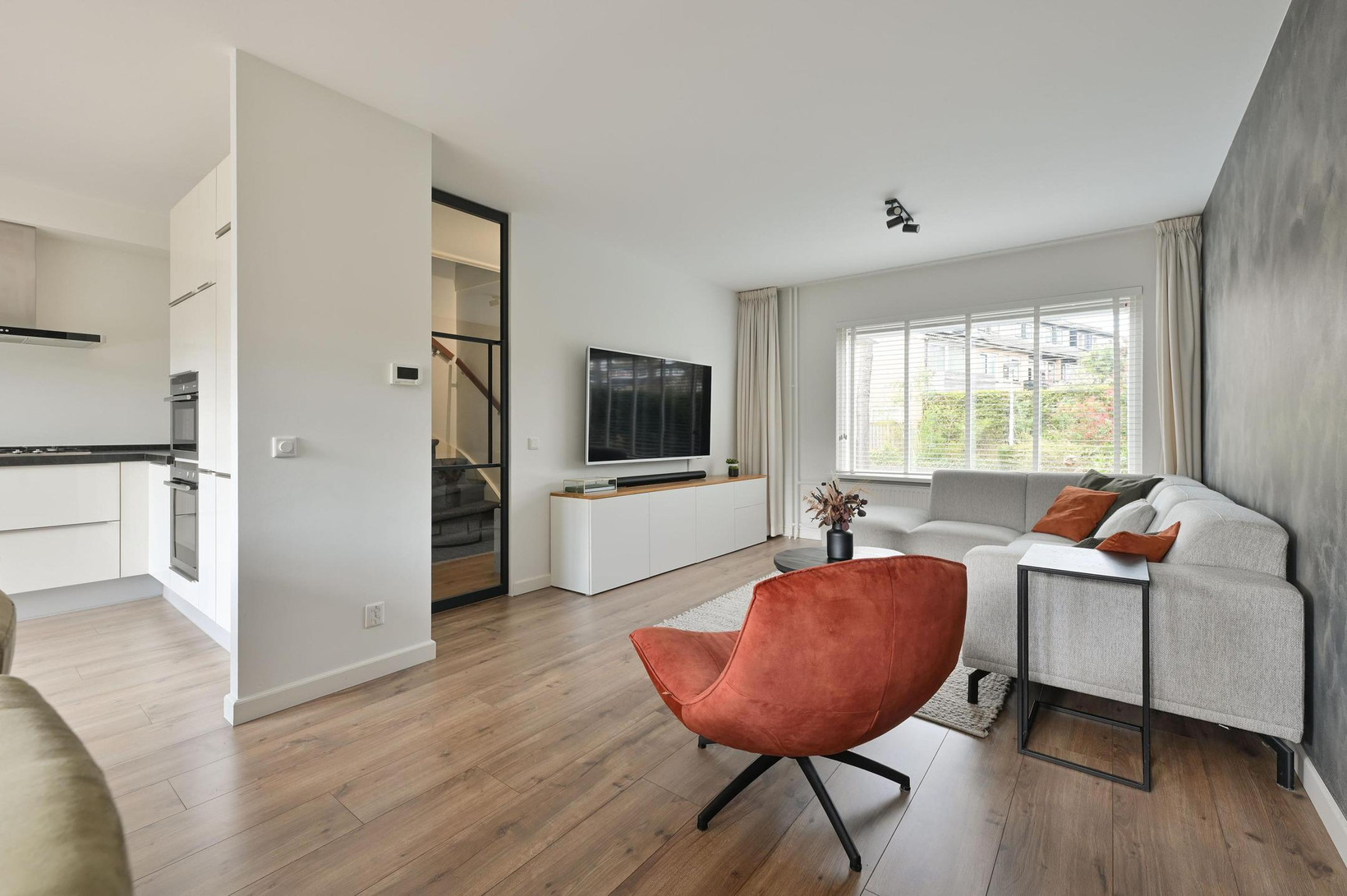 Tussenwoning te koop: Look 20, Huizen