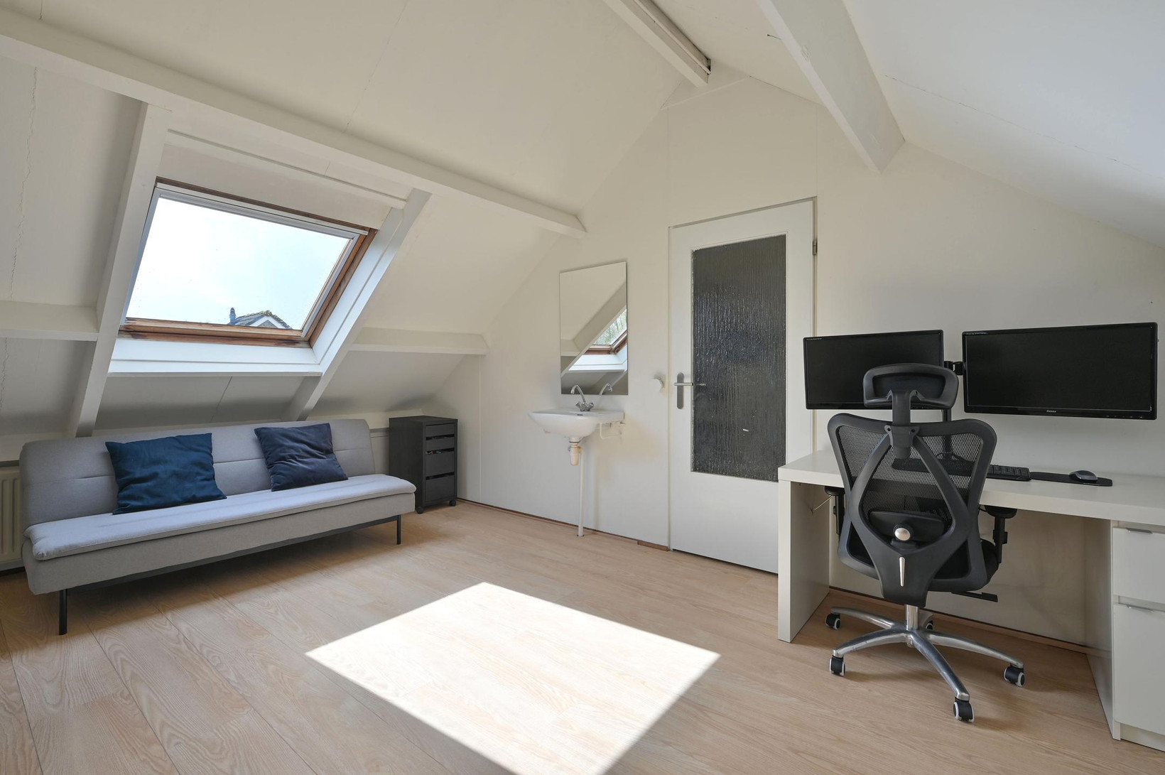 Tussenwoning te koop: Look 20, Huizen