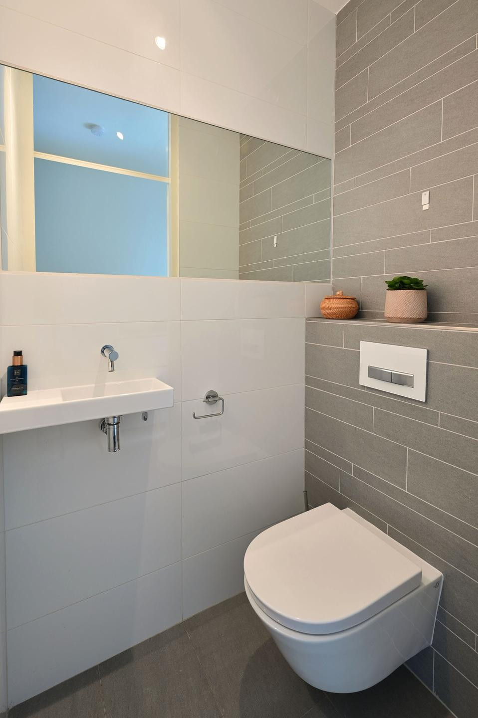 Tussenwoning te koop: Look 20, Huizen