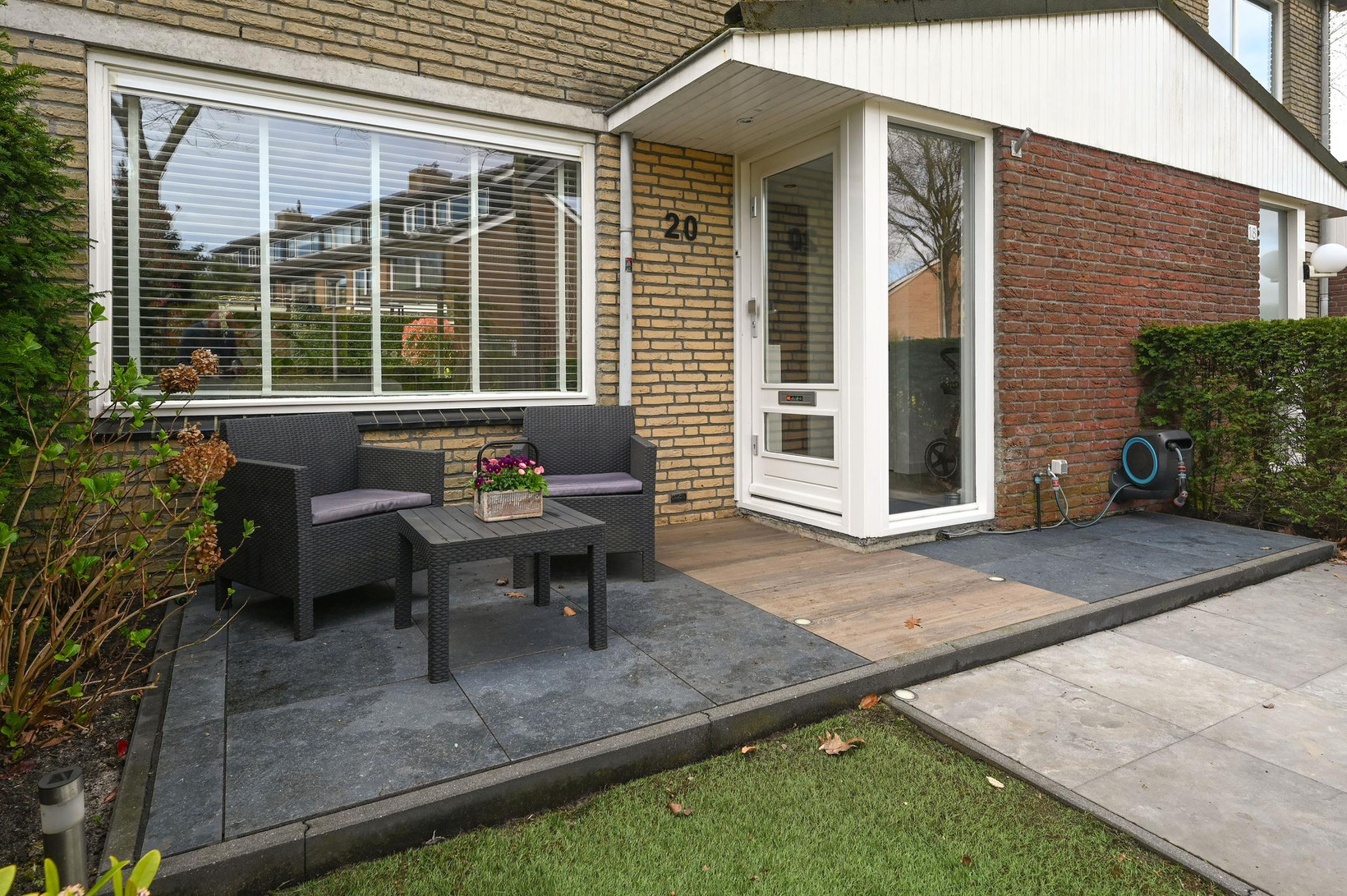 Tussenwoning te koop: Look 20, Huizen