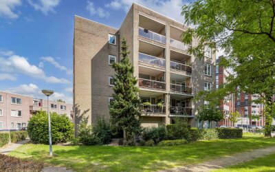 Appartement te koop Naardingerland 9