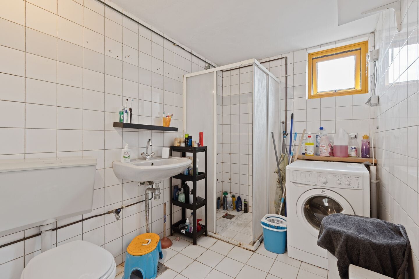 Tussenwoning te koop: Eem 11, Huizen