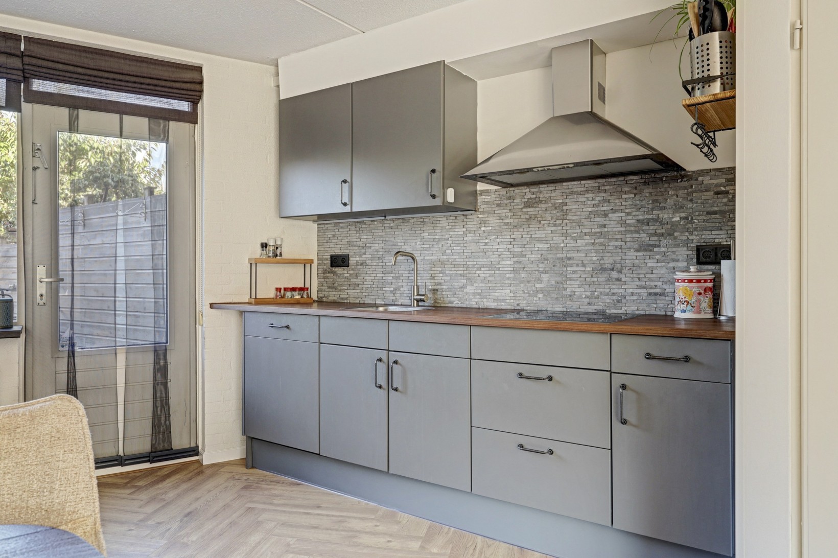 Tussenwoning te koop: Westkade 343, Huizen