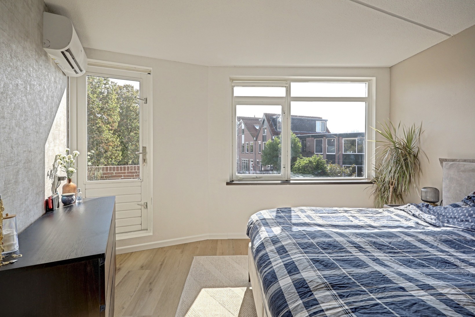 Tussenwoning te koop: Westkade 343, Huizen