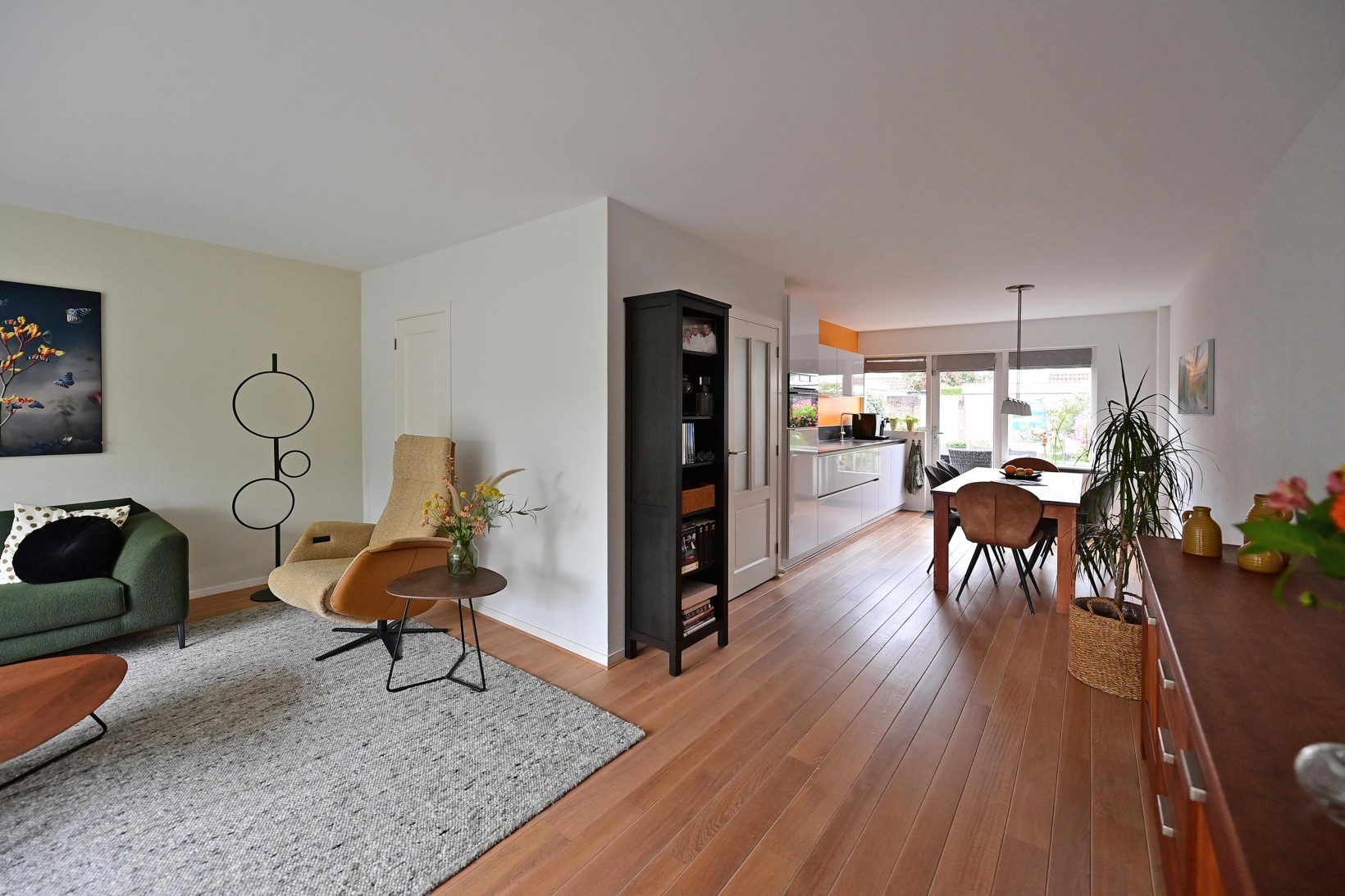 Tussenwoning te koop: Salland 49, Huizen