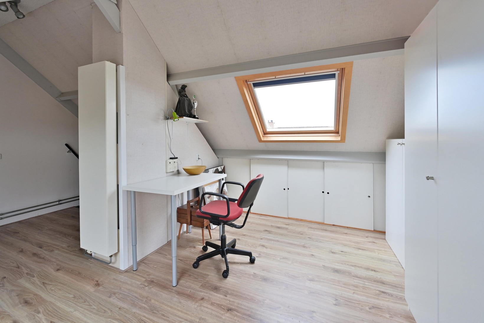 Tussenwoning te koop: Salland 49, Huizen