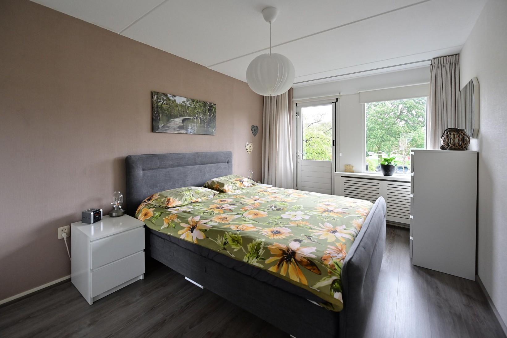 Tussenwoning te koop: Salland 49, Huizen
