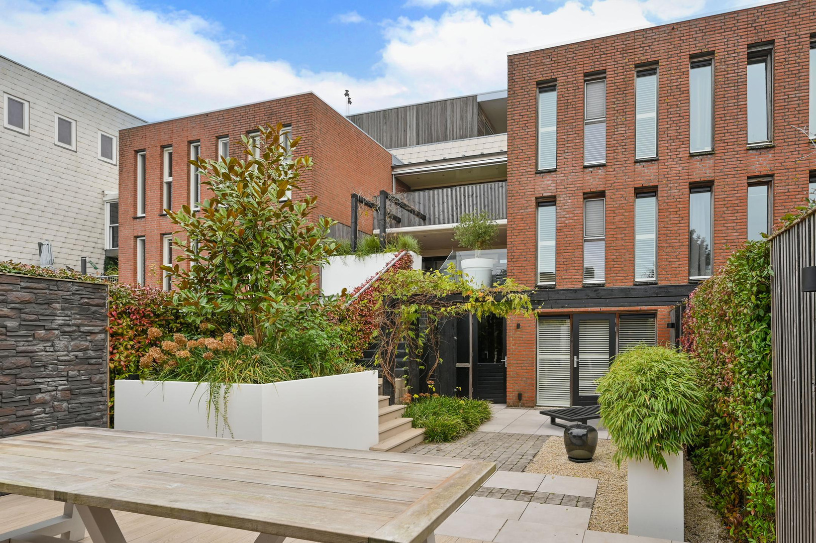 Tussenwoning te koop: Harderwijkerzand 40, Huizen
