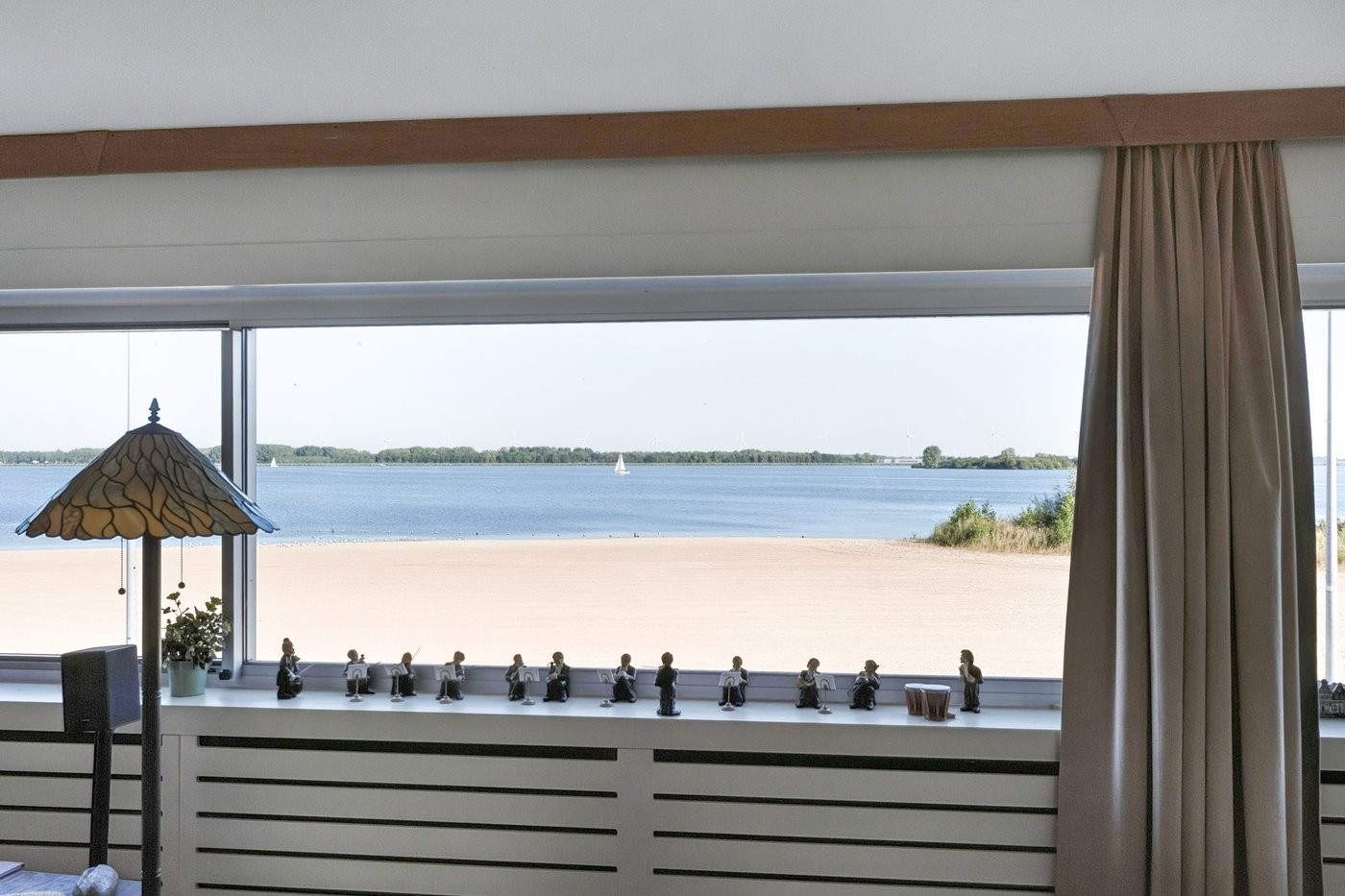 Tussenwoning te koop: Harderwijkerzand 40, Huizen