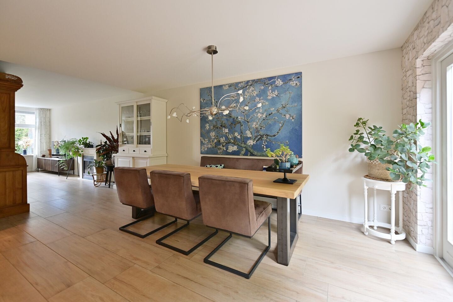 Tussenwoning te koop: Hoofdweg 50, Huizen