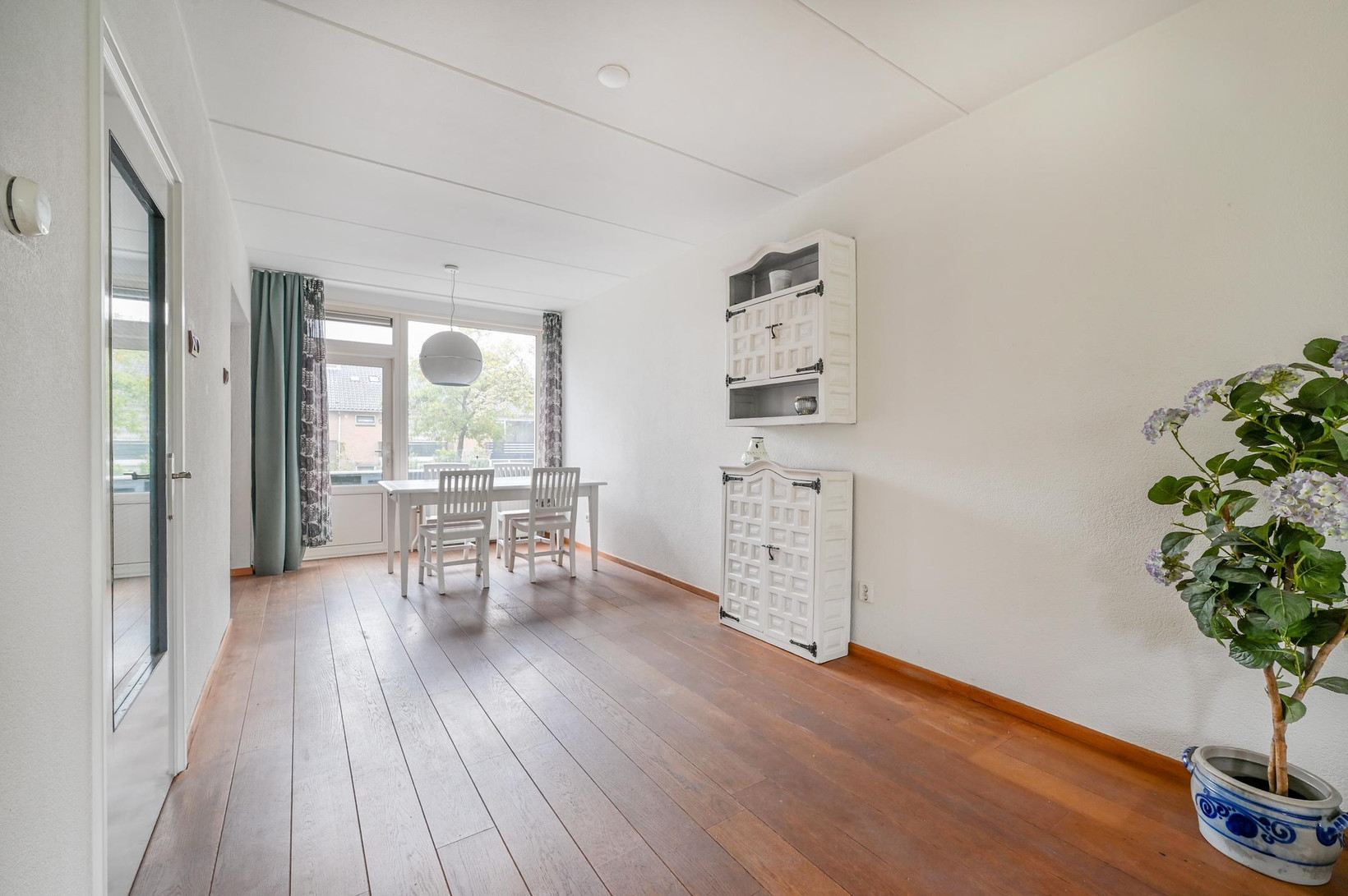 Tussenwoning te koop: Lijzij 74, Huizen