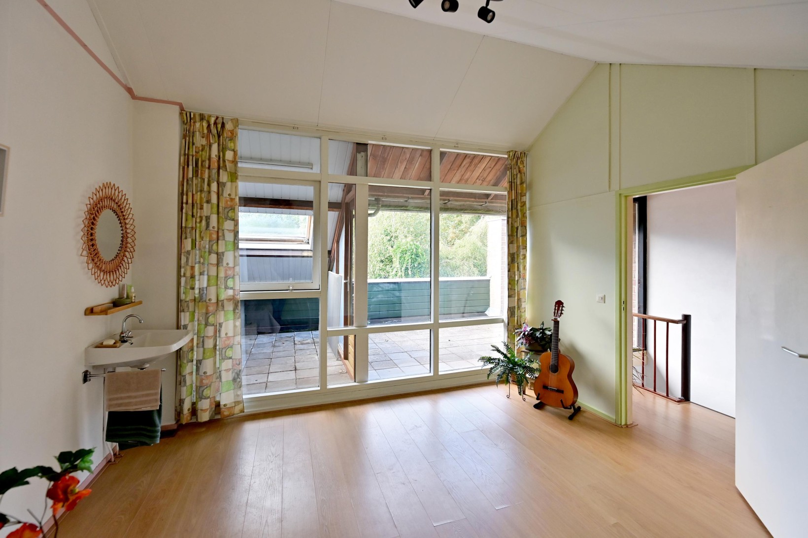 Tussenwoning te koop: Anker 8, Huizen