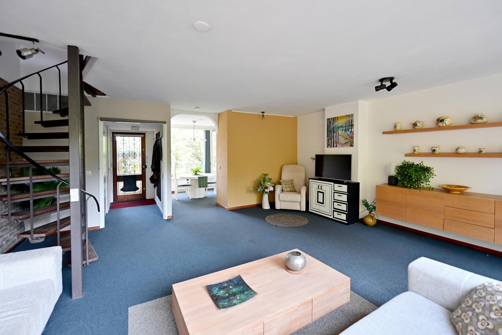 Tussenwoning te koop: Anker 8, Huizen