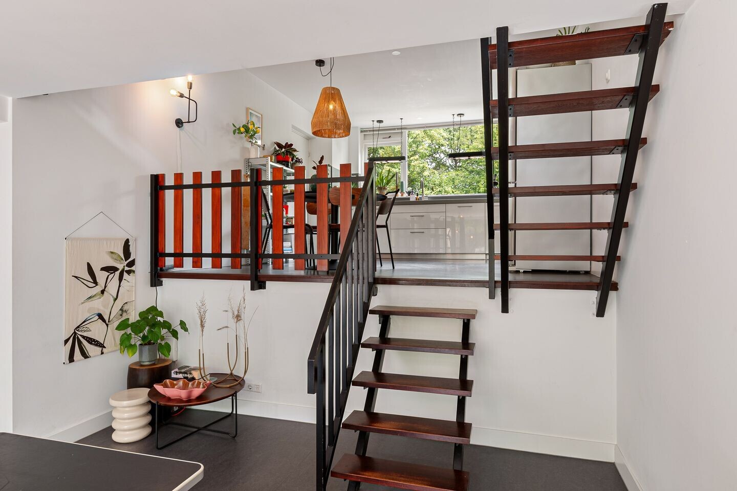 Tussenwoning te koop: Want 75, Huizen