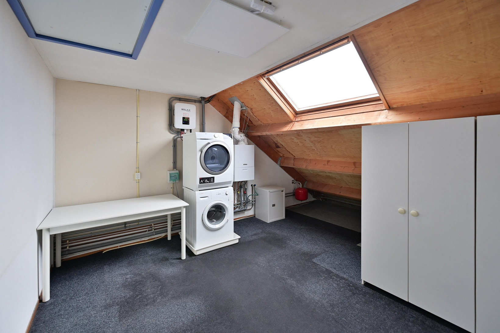 Tussenwoning te koop: Gooierserf 152, Huizen
