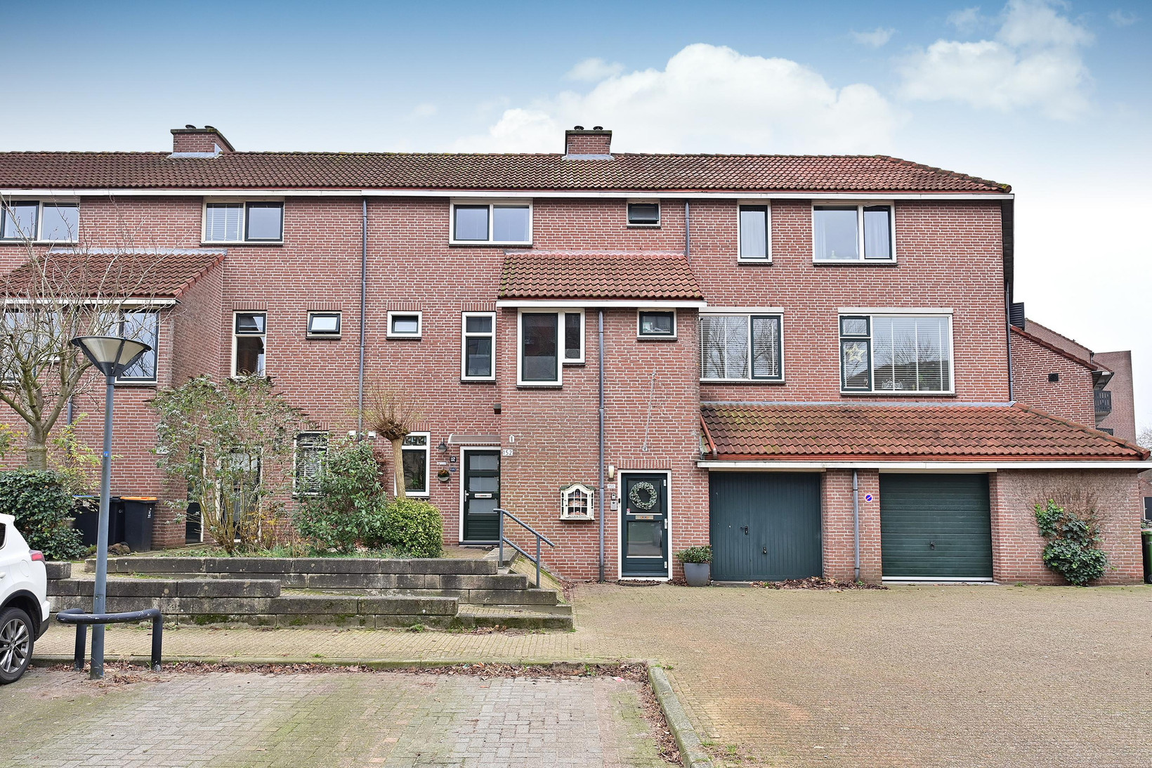 Tussenwoning te koop: Gooierserf 152, Huizen
