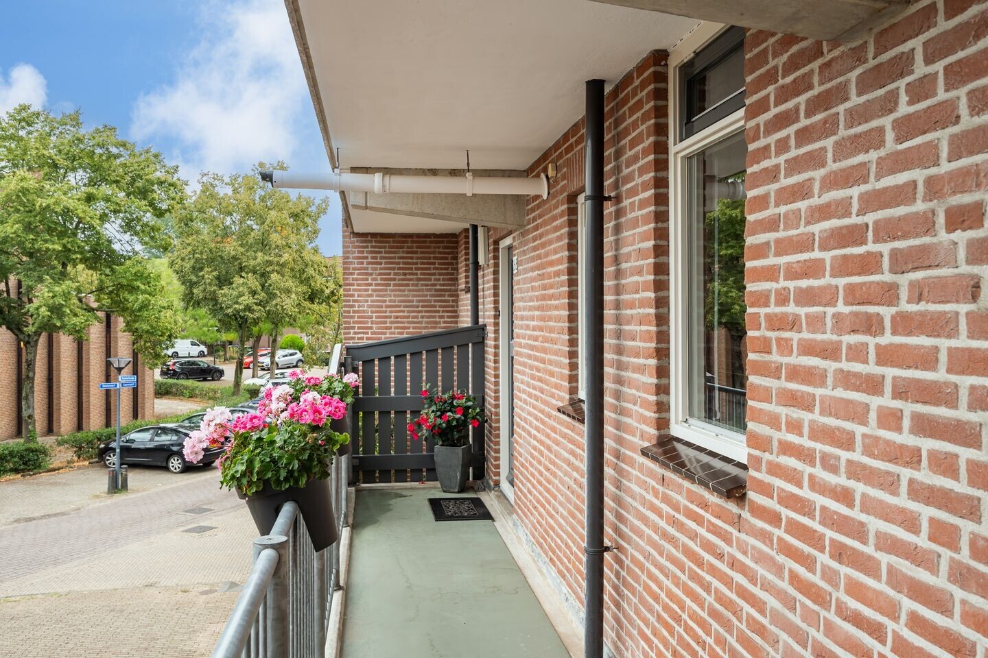 Appartement te koop: Gooierserf 168, Huizen