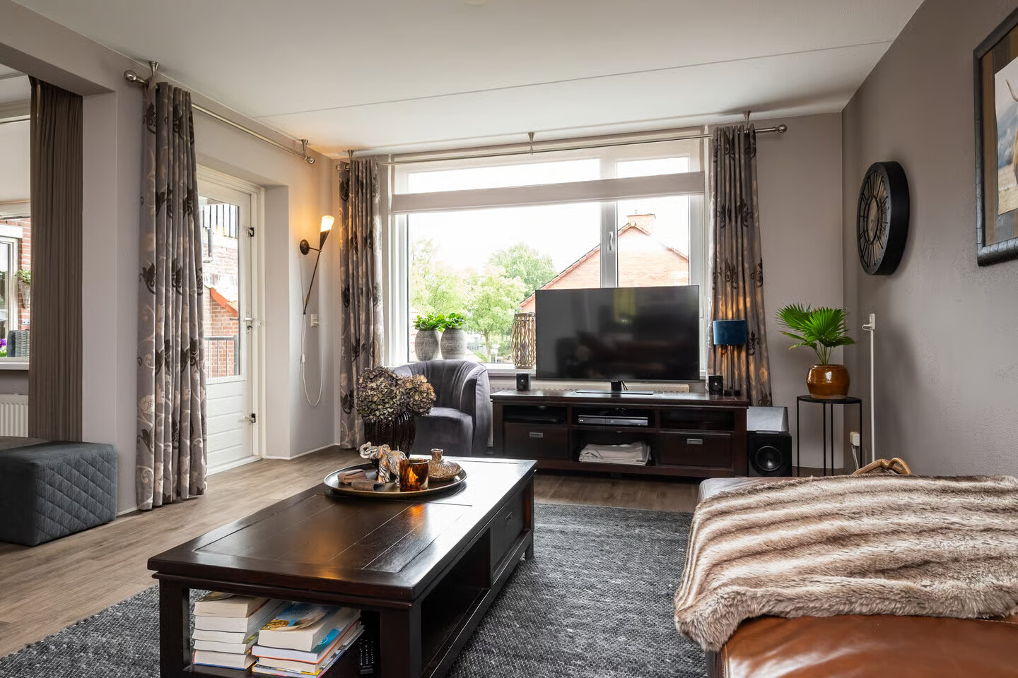 Appartement te koop: Gooierserf 168, Huizen