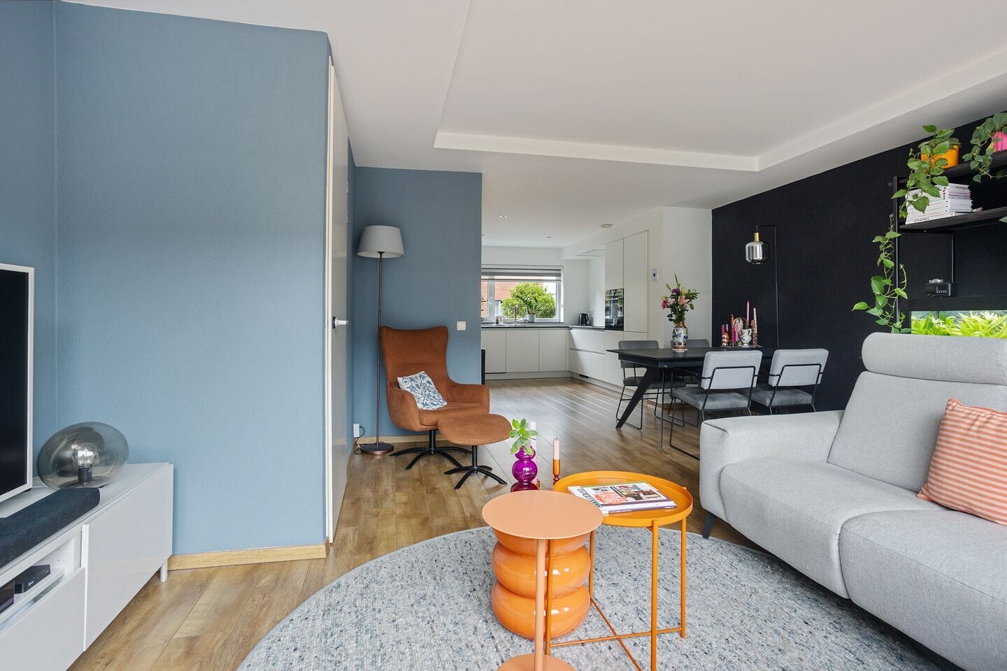 Tussenwoning te koop: Graaf Gerolf 5, Huizen