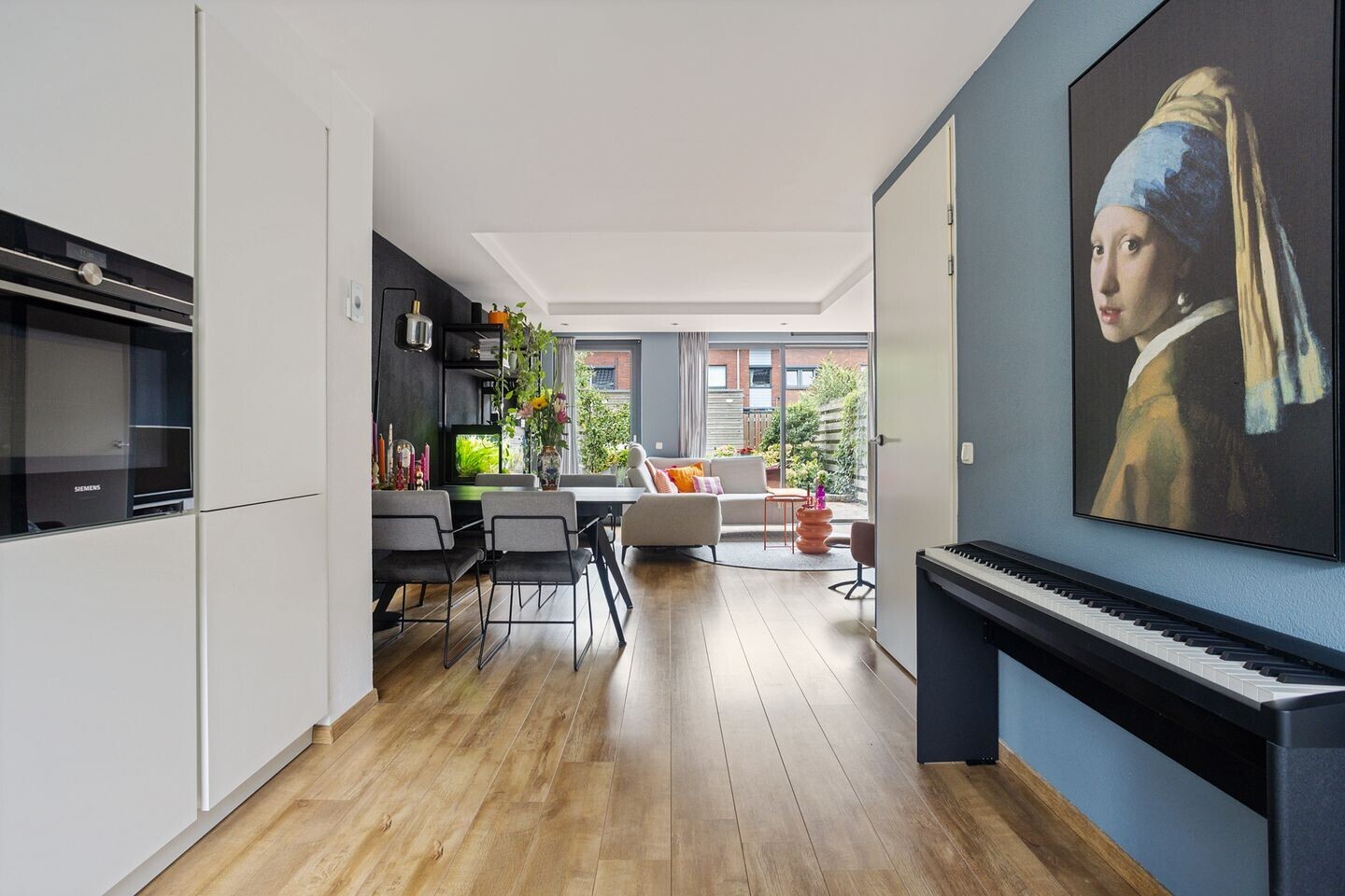 Tussenwoning te koop: Graaf Gerolf 5, Huizen