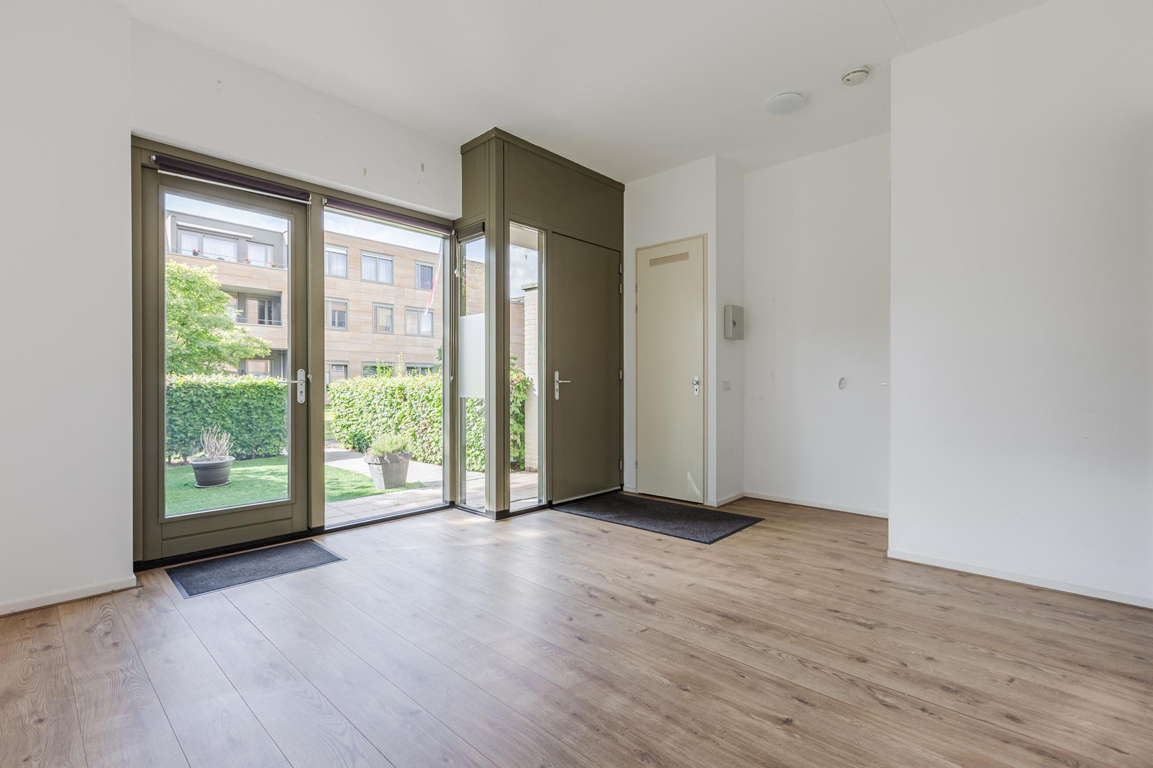 Appartement te koop: Hugo de Grootsingel 3, Huizen