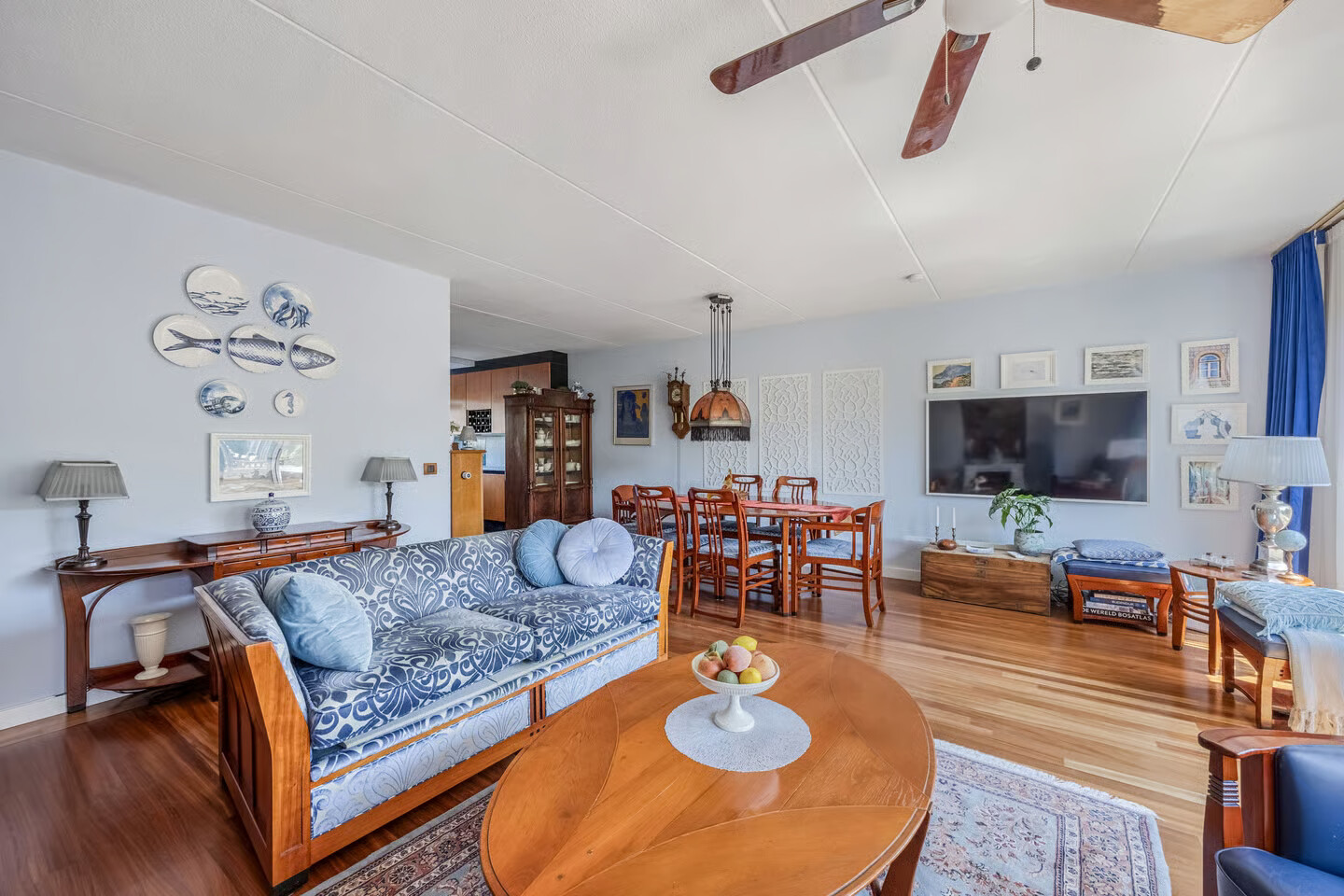 Tussenwoning te koop: Rolling Stonesstraat 3, Almere