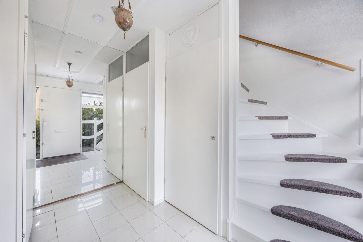 Tussenwoning te koop: Rolling Stonesstraat 3, Almere