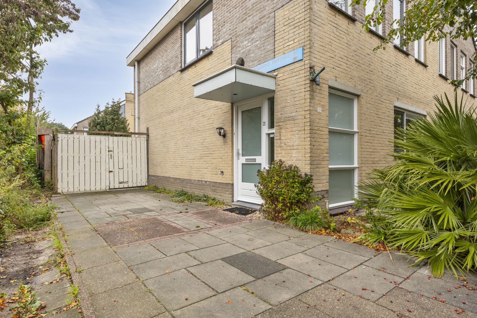 Hoekwoning te koop: Eduard van Beinumstraat 21, Almere
