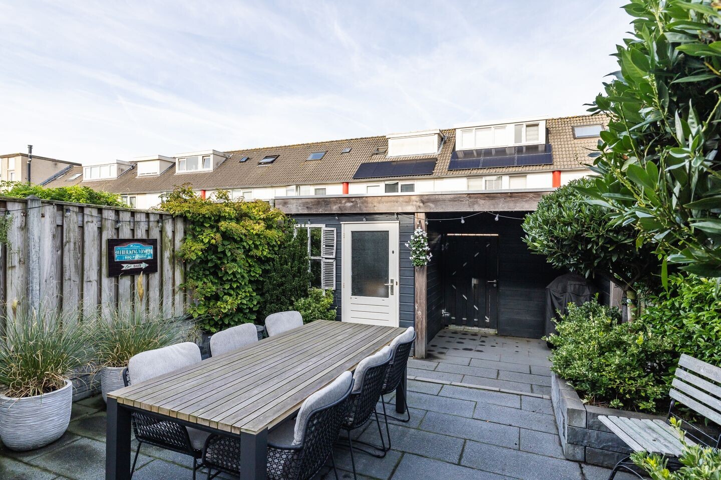 Tussenwoning te koop: fien de la marpad 10, Almere