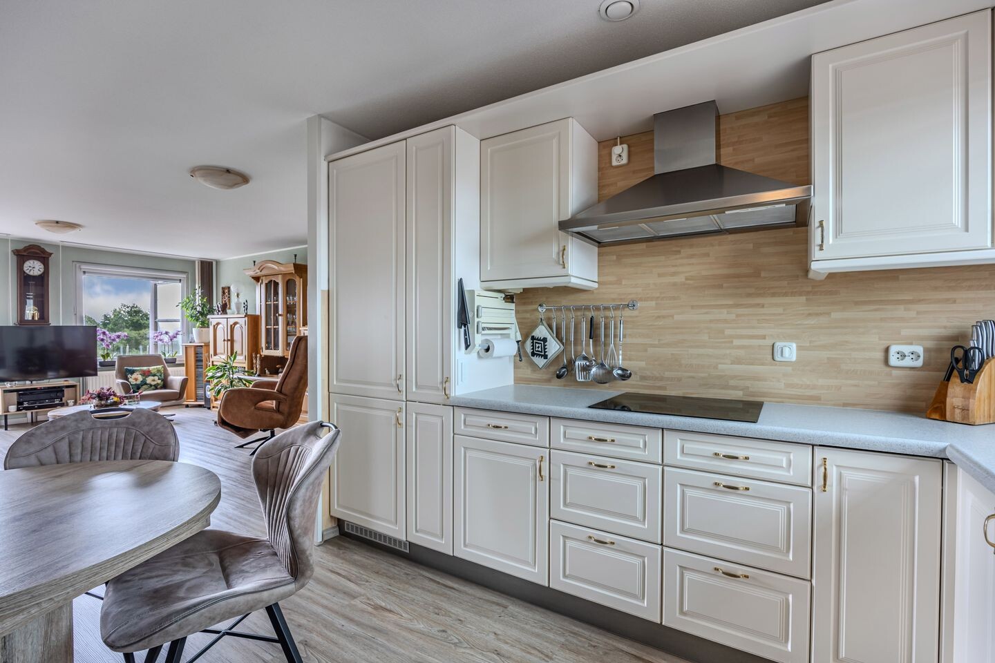 Appartement te koop: Louis Davidsstraat 204, Almere