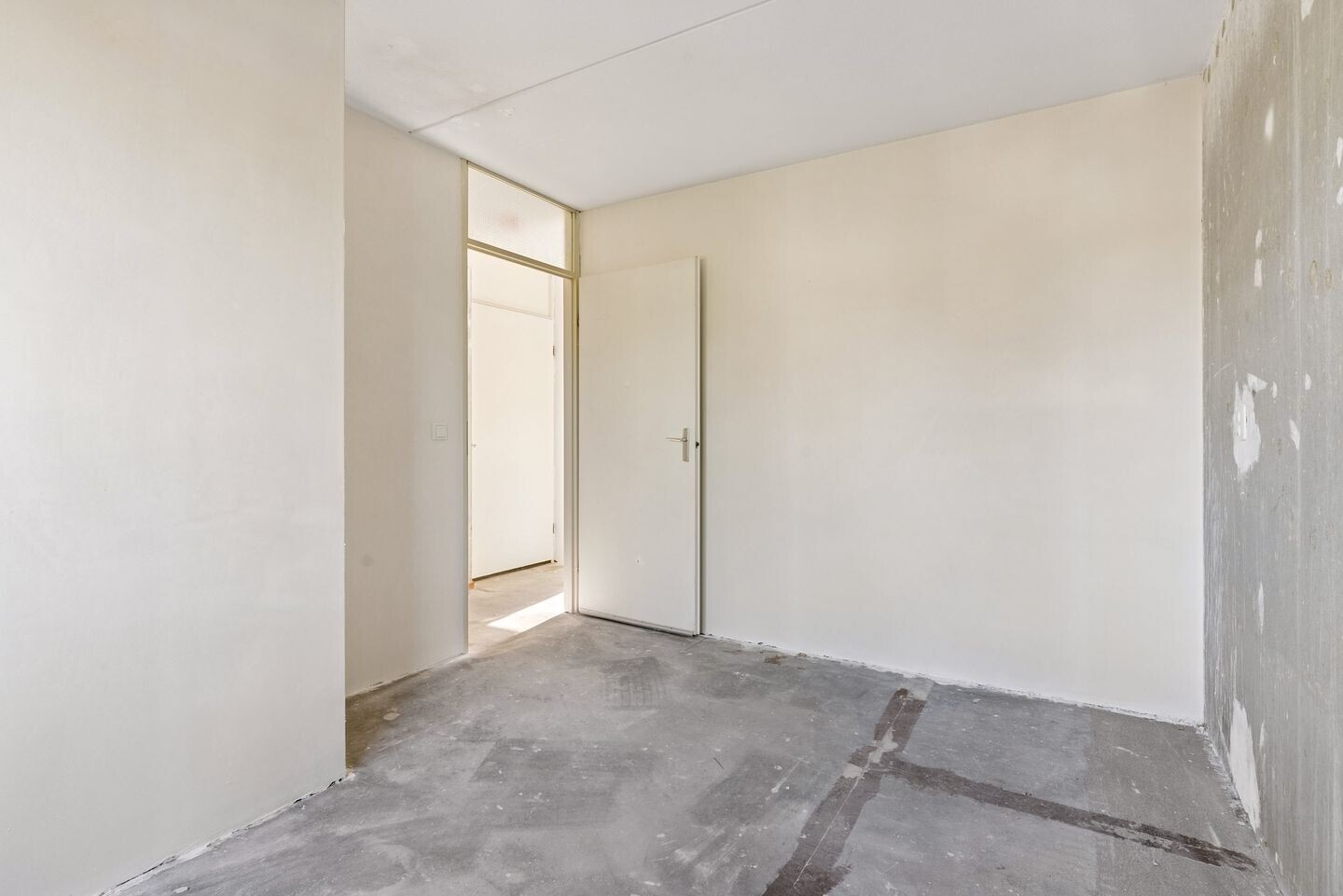Tussenwoning te koop: Cellostraat 13, Almere