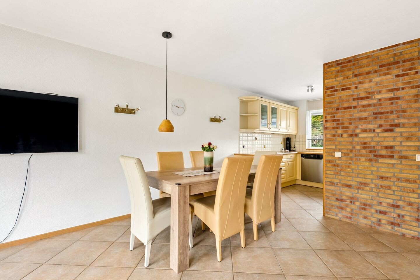 Hoekwoning te koop: Harpstraat 30, Almere