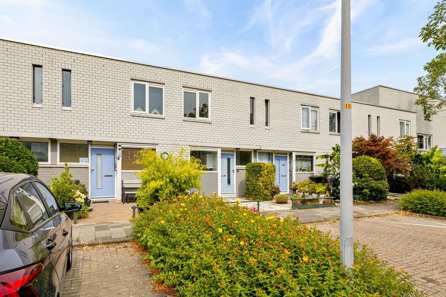 Tussenwoning te koop: Gitaarstraat 36, Almere