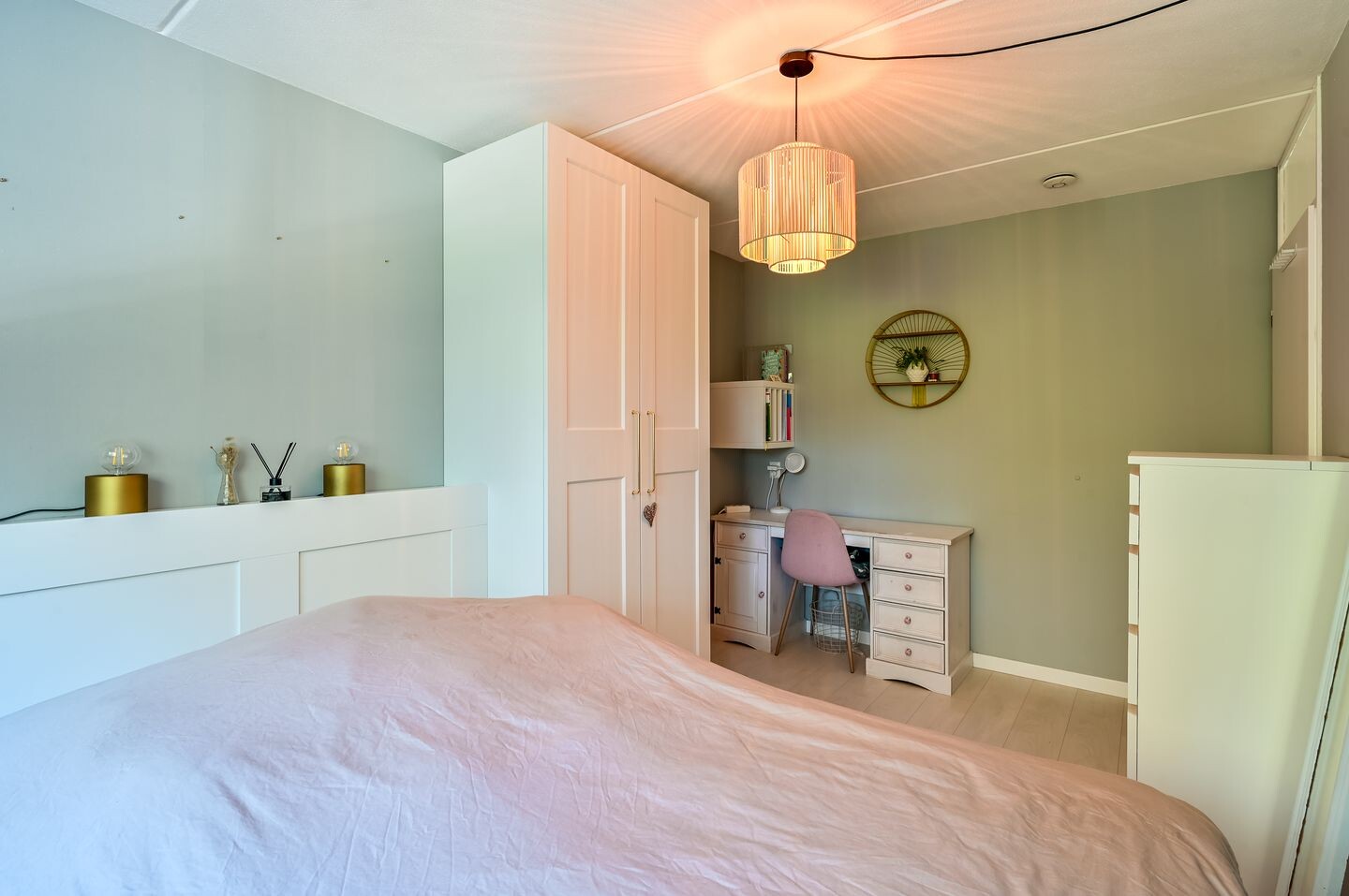 Tussenwoning te koop: Piccolostraat 25, Almere